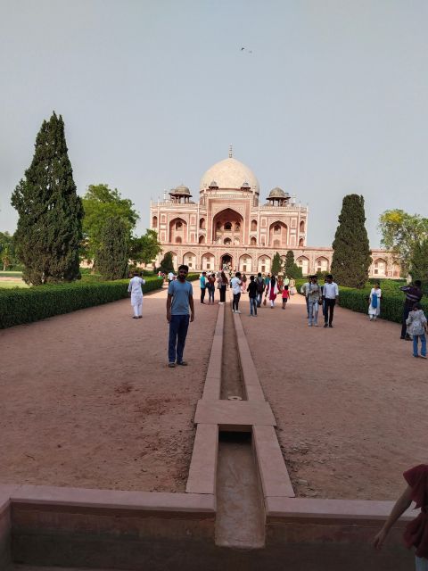 Delhi: Old and New Delhi City Private Guided Day Trip - Pickup and Itinerary