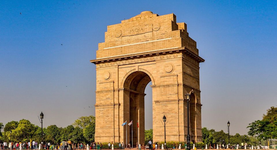 Delhi: Old and New Delhi Private City Tour by Car - Tour Experience