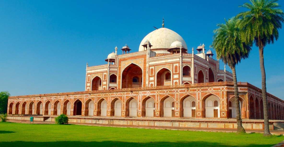 Delhi: Old and New Delhi Private One Day Tour - Itinerary Overview