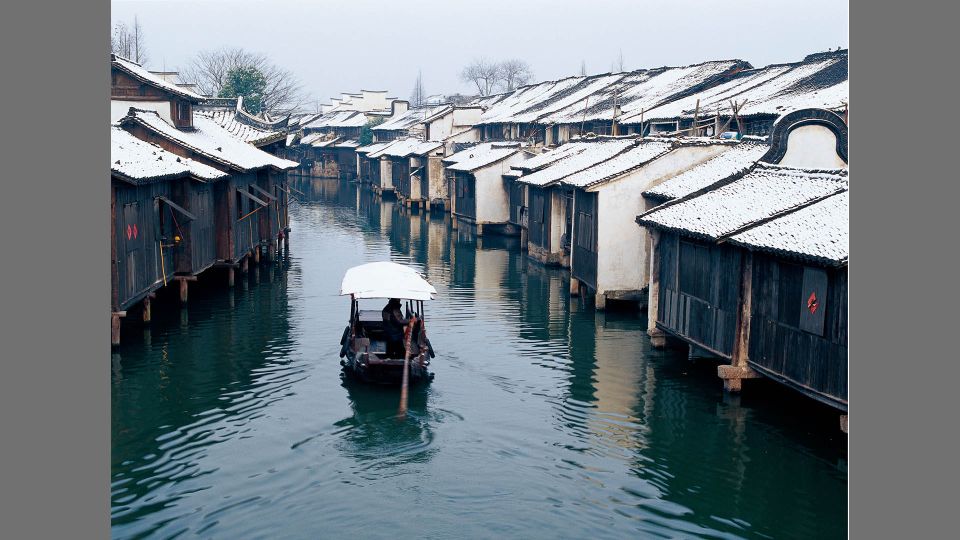 Delve Into Wuzhen Water Town: Private Tour From Shanghai - Experience Highlights