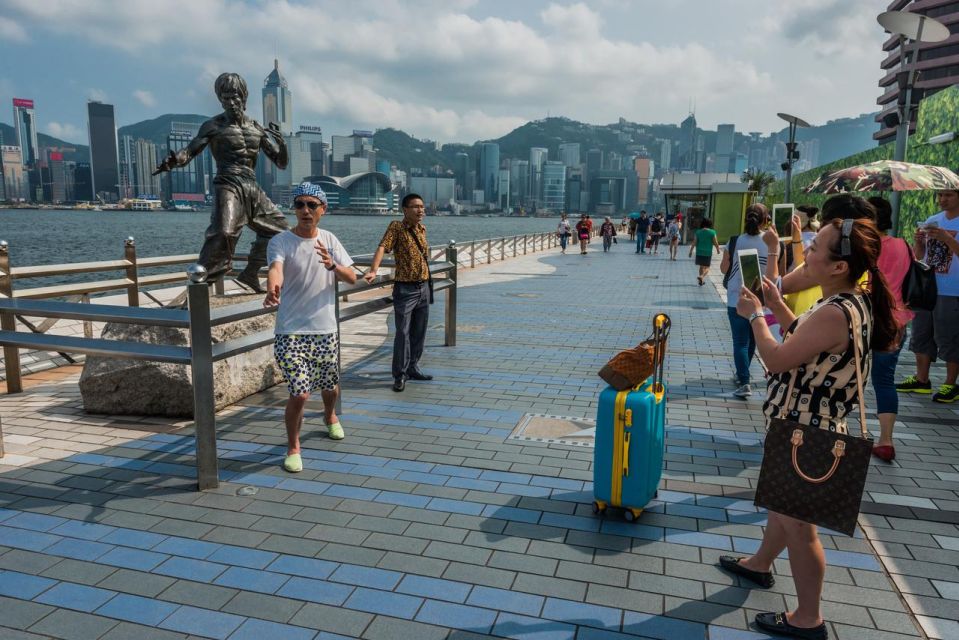 Discover Hong Kong's Treasures: A 3-Hour Family Walking Tour - Tour Highlights and Attractions