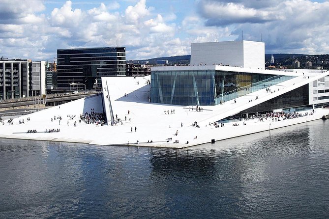 Discover Oslo on Foot - Enjoy a Personalized Walking Tour