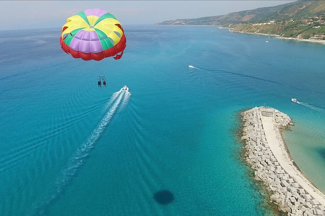Double Parasailing Flight to Tropea in Small Group - Group Size and Cancellation Policy
