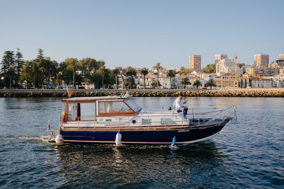 Douro River: Exclusive American Vessel Boat Tour - Tour Highlights