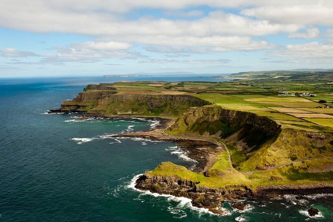 Dublin: Giants Causeway, Dunluce Castle ,Dark Hedges and Belfast - Booking Details and Policies