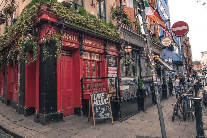 Dublin Private Custom Tour, Off-The-Beaten-Path in Temple Bar With a Local - Itinerary Highlights