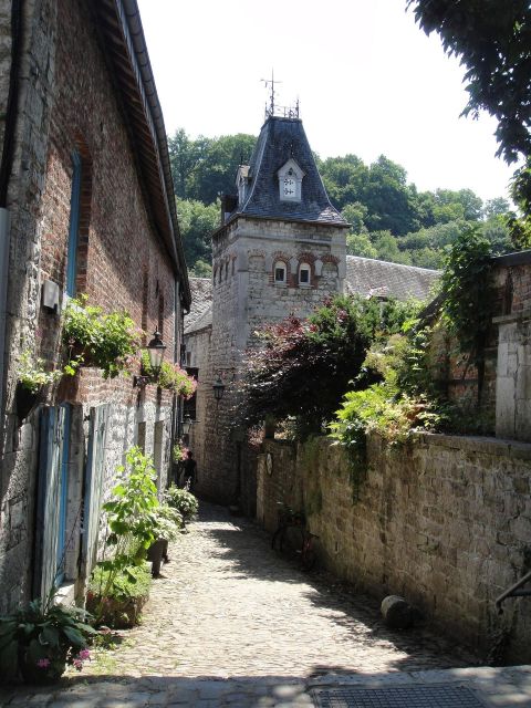 Durbuy - Old Town Private Walking Tour - Cancellation and Reservation