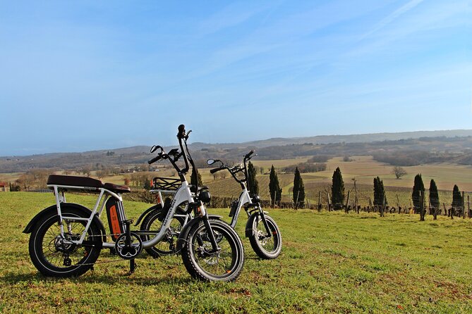 E-Bike Rentals and Circuits - Circuit Routes and Highlights