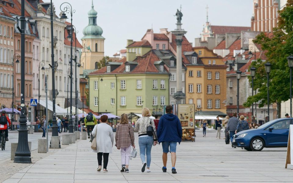 E-Scavenger Hunt: Explore Warsaw at Your Own Pace - Experience Highlights