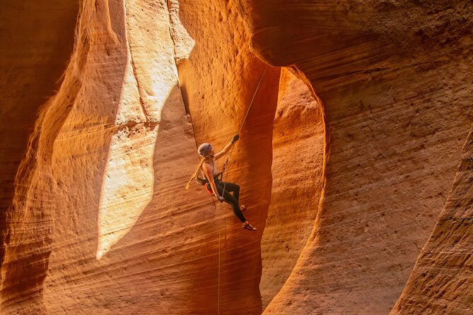 East Zion 2 Hour Slot Canyon Canyoneering UTV Tour - Guide Highlights