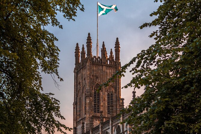 Edinburgh Self-Guided Audio Tour - Its History and Secrets - Historical Narration