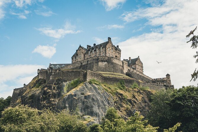 Edinburgh Self-Guided Tour and Treasure Hunt (Mar ) - Accessibility and Expectations