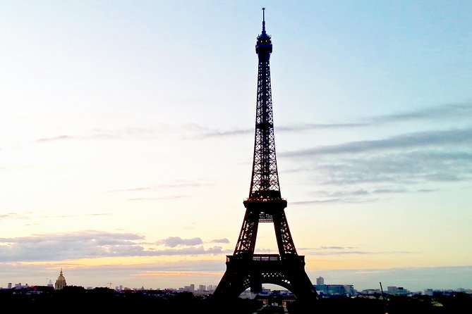 Eiffel Tower Guided Tour With Summit Access - Booking Information