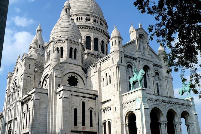 Escape Game Inside the Sacré-Coeur - Meeting and Pickup Information