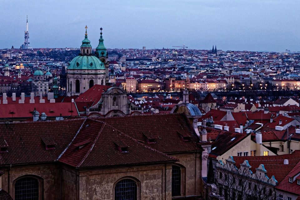 Evening Prague Castle Without Anybody - Embracing the Evening Ambiance