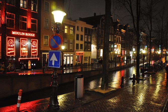 Exclusive Small-Group Amsterdam Red Light District Tour - Highlights of the Tour