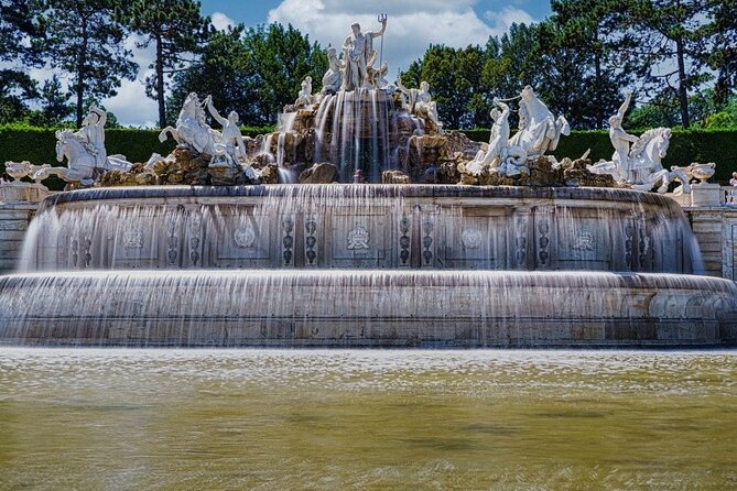 Explore Schönbrunn Palace & Gardens: Private 2.5-hour Guided Tour - Booking Information