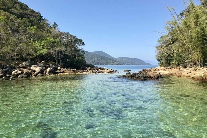 Exploring Angra Dos Reis and Ilha Grande in One Day - Midday: Boat Ride to Ilha Grande