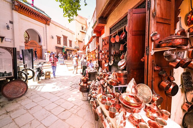 Exploring the Souks: Marrakech in Effervescence - Experiencing Local Artisans at Work