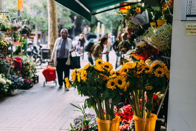 Family Friendly Barcelona Private City Tour - Support and Inquiries