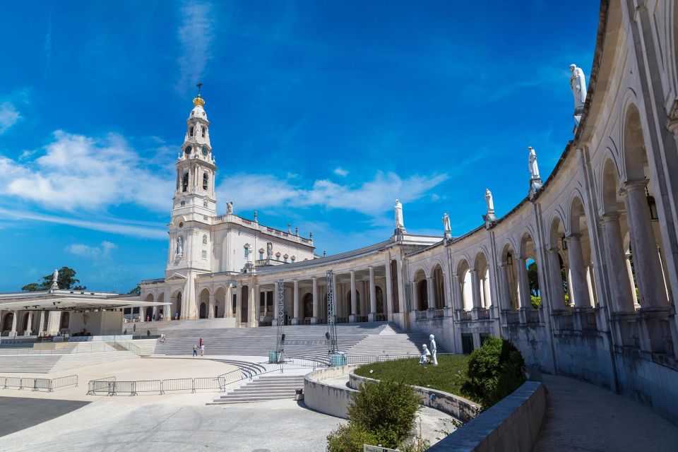 Fatima Spiritual Full Day Private Tour From Lisbon - Tour Highlights