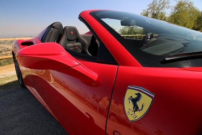 Ferrari GTC4 Lusso V12 - Driving Experience in Maranello - Thrilling Drive Through Maranello
