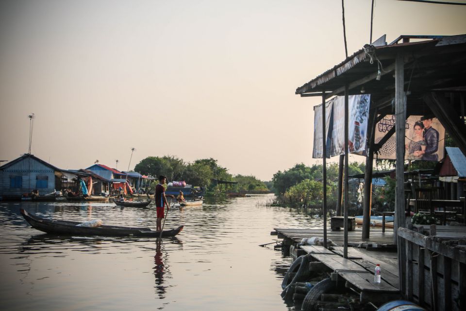 Floating Village and Tonlé Sap Sunset Tour - Experience Highlights