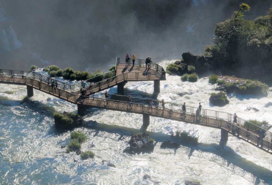 Foz Do Iguaçu: Brazilian Side of the Falls - Language and Guides