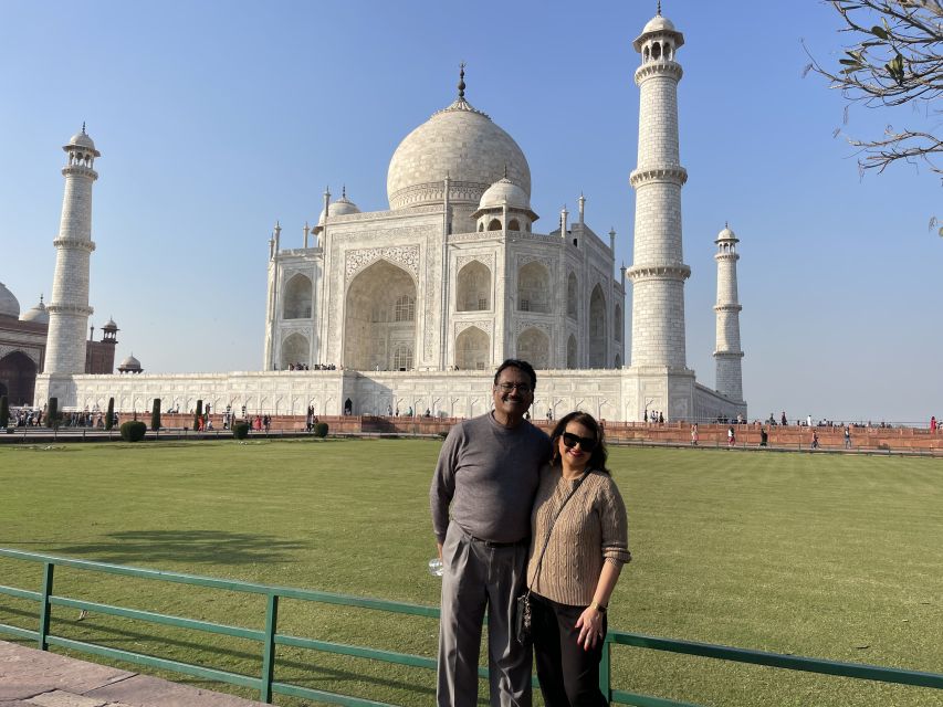 From Bangalore: 3-Day Guided Trip to Agra W/ Flights & Hotel - Hotel Accommodations