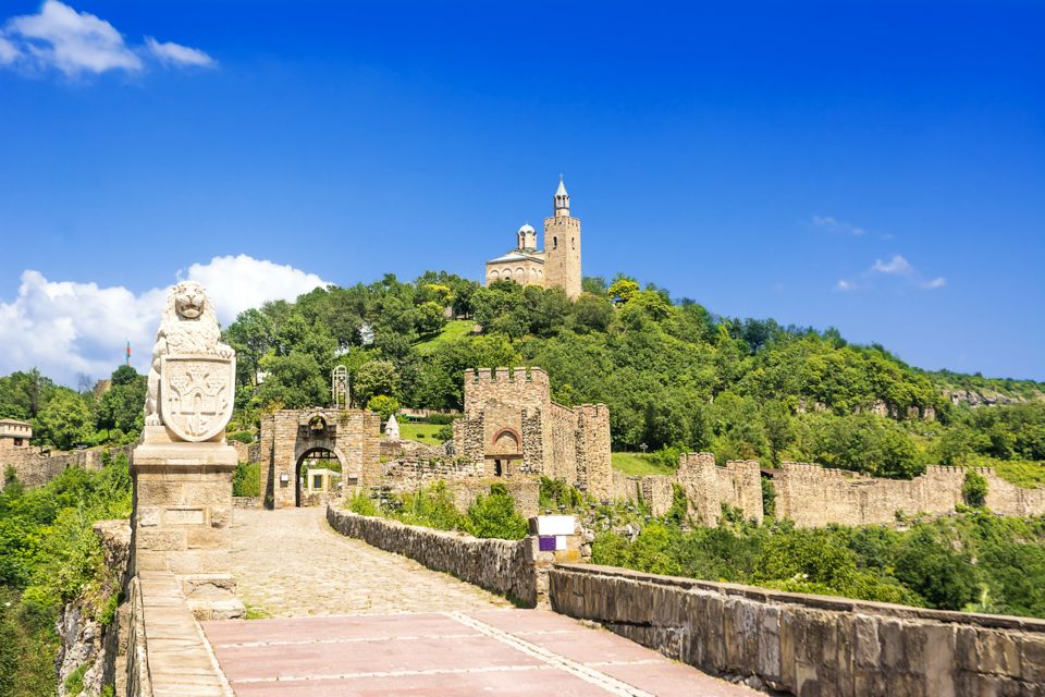 From Bucharest: Private Guided Tour to Veliko Tarnovo - Tour Highlights