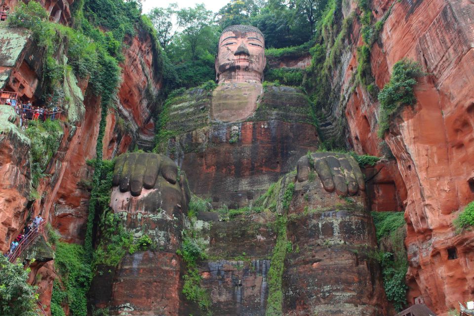 From Chengdu: Full-Day Private Leshan Giant Buddha Tour - Tour Experience