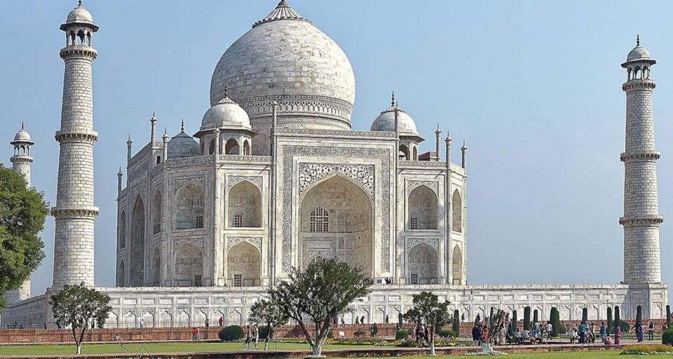 From Delhi: Taj Mahal & Agra Tour by Gatimaan Express Train - Tour Highlights