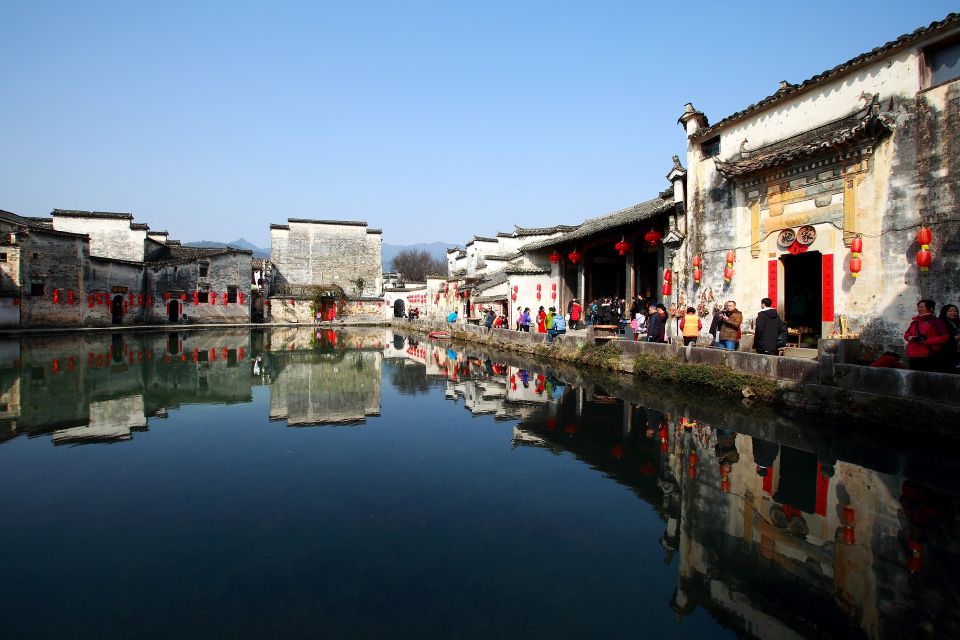 From Hangzhou: Full-Day Wuzhen Image Water Town Group Tour - Experience Highlights and Activities