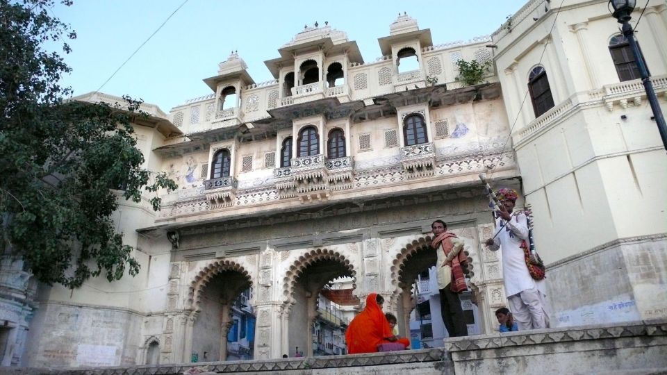 From Jaipur: 2 Days Overnight Tour Of Udaipur Sightseeing - Pickup and Inclusions