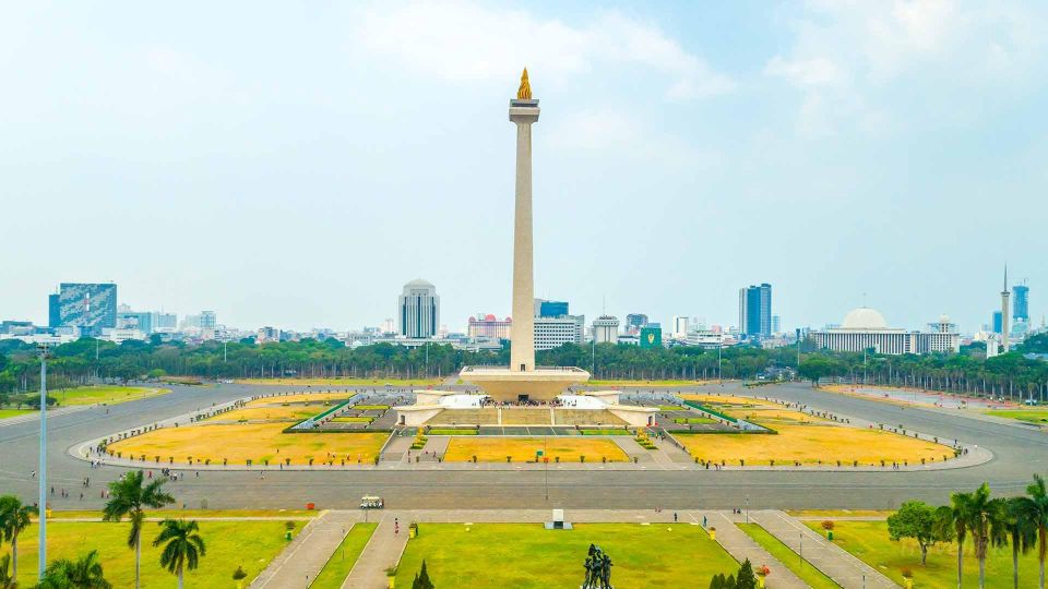 From Jakarta Port: Cultural and Historical City Tour - Tour Highlights