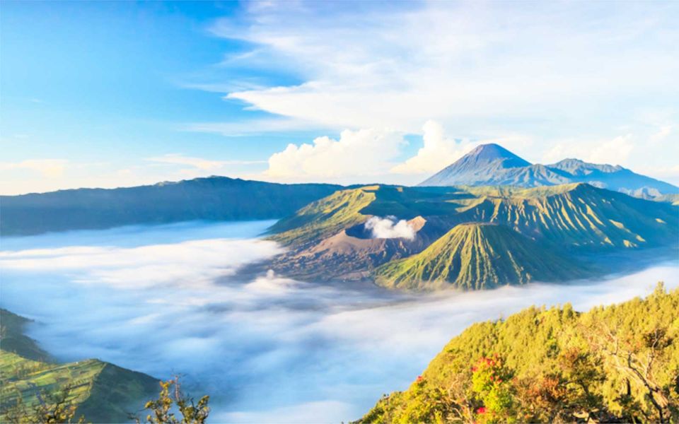 From Jakarta: Yogyakarta, Borobudur, Bromo, Ijen & Bali Tour - Daily Itinerary