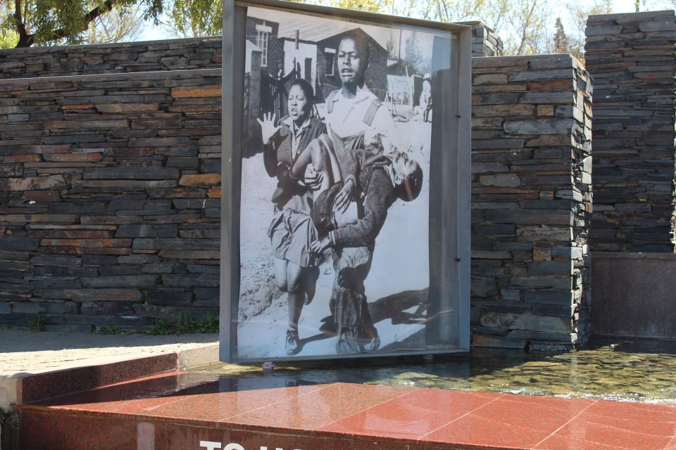 From Johannesburg: Pretoria, Soweto & Apartheid Museum Tour - Booking Details