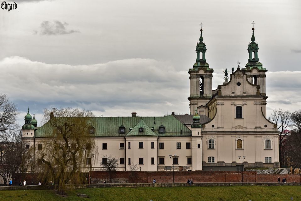 From Krakow: Częstochowa "Black Madonna" Day Tour - Experience Highlights