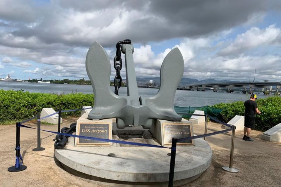 From Maui: Pearl Harbor and Oahu Circle Island Tour - Pearl Harbor Experience