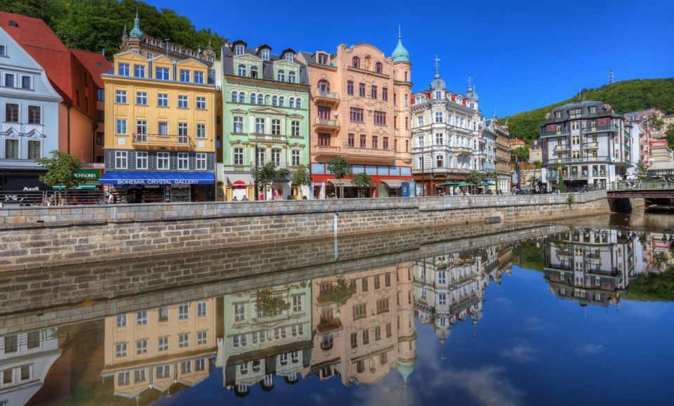 From Prague: Karlovy Vary Guided Day Trip With Lunch - Review Summary