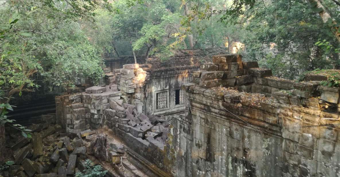 From Siem Reap: Half-Day Tour to Beng Mealea Temple - Beng Mealea Temple Experience