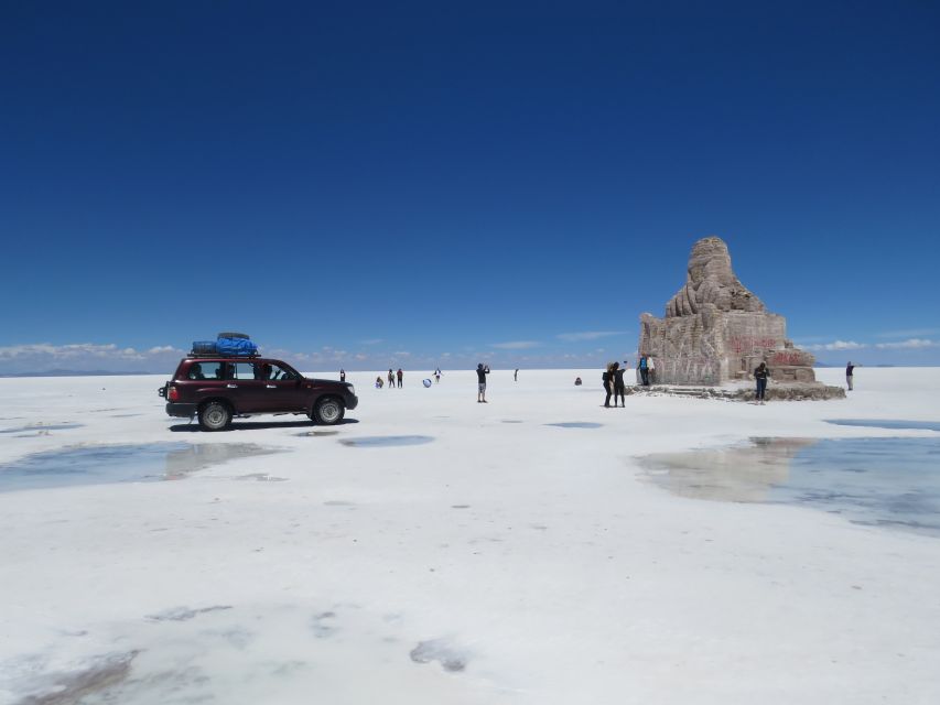 From Sucre: Uyuni Salt Flats & Sunset Tour by Bus. - Experience Highlights