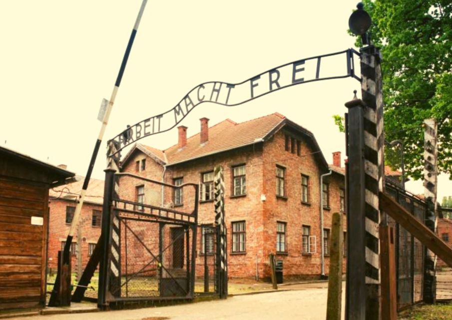 From Warsaw: Auschwitz-Birkenau Small Group Tour With Lunch - Inclusions