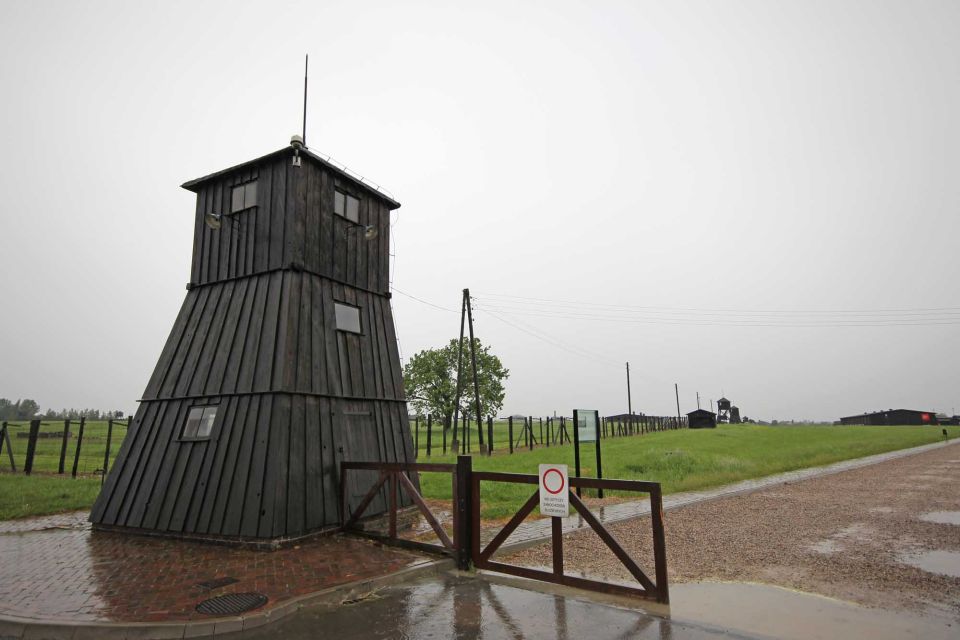 From Warsaw: Private Day Trip to Lublin and Majdanek Camp - Experience Highlights