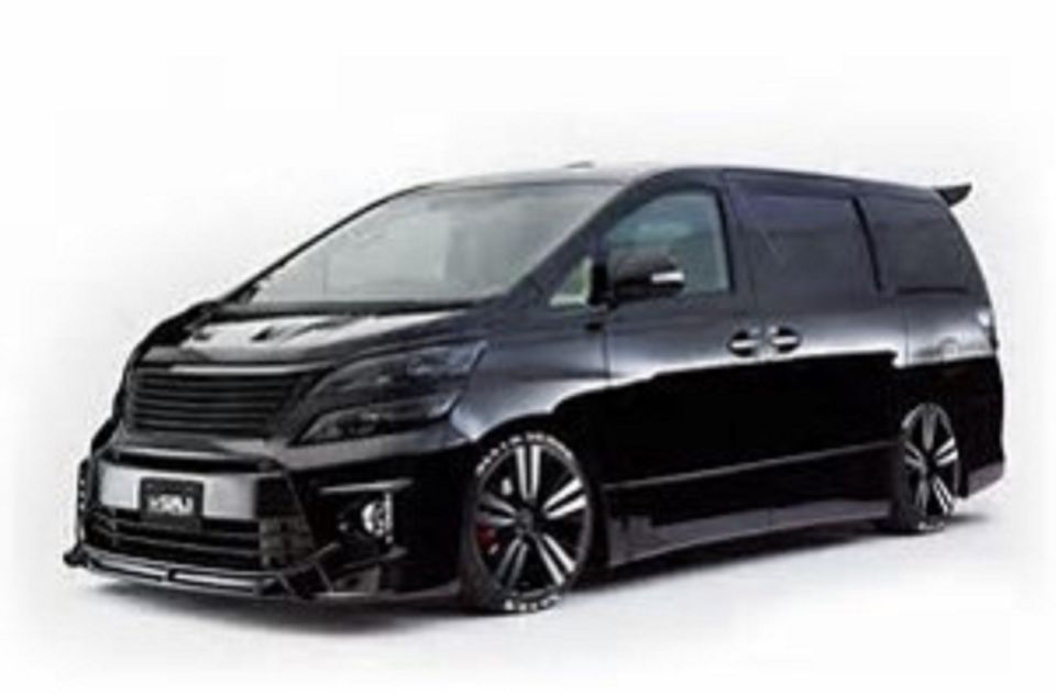 Fukuoka Airport Grand Limousine Transfer - Service Experience