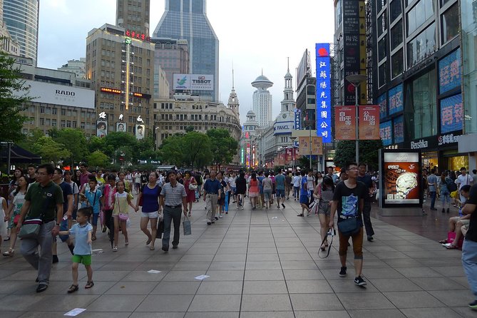 Full-Day Private Guided Tour of Shanghai - Customized Itinerary Details