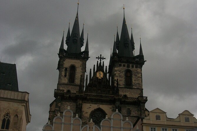 Full-Day Private Tour to Prague From Vienna With Licensed Guide - Logistics and Pickup Points