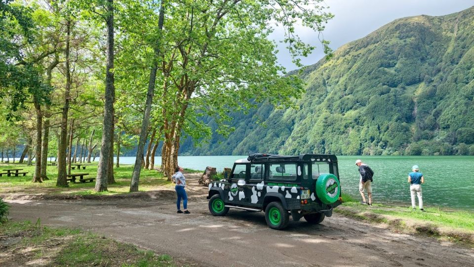 Full Day Sete Cidades and Lagoa Do Fogo - Tour Experience