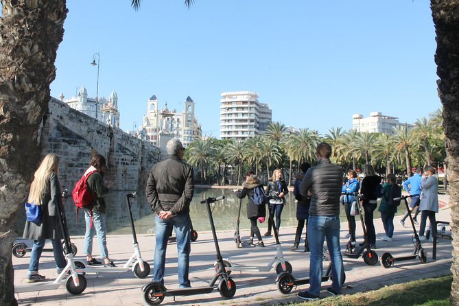 Fun Ride to the City of Arts & Science by E-Step Scooter - Safety Guidelines for Riding