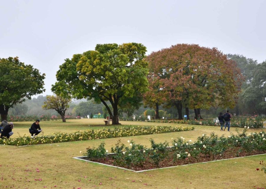 Garden Trails of Chandigarh (Guided Full Day City Tour) - Tour Experience